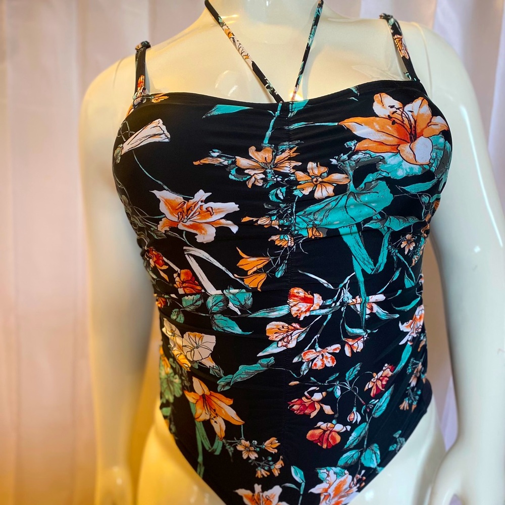 One piece swimsuit